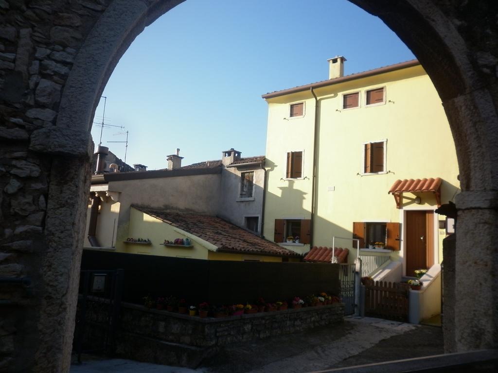 La Piccola Mimosa Sant'Ambrogio di Valpolicella Exterior photo